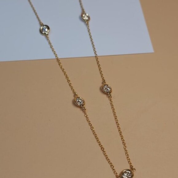 14Kt Gold 1.75 Ct 7 Stone Lab Grown Diamond By the Yard Necklace - Picture 4 of 5